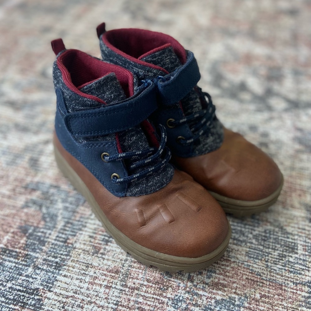 Carter’s Fall/Winter Boots, size 12 Toddler